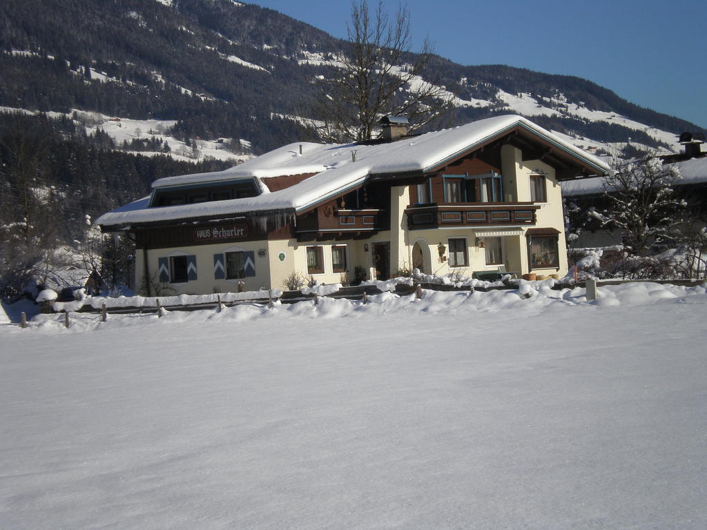 Gaestehaus Scharler Hotel Neukirchen am Grossvenediger Exterior photo